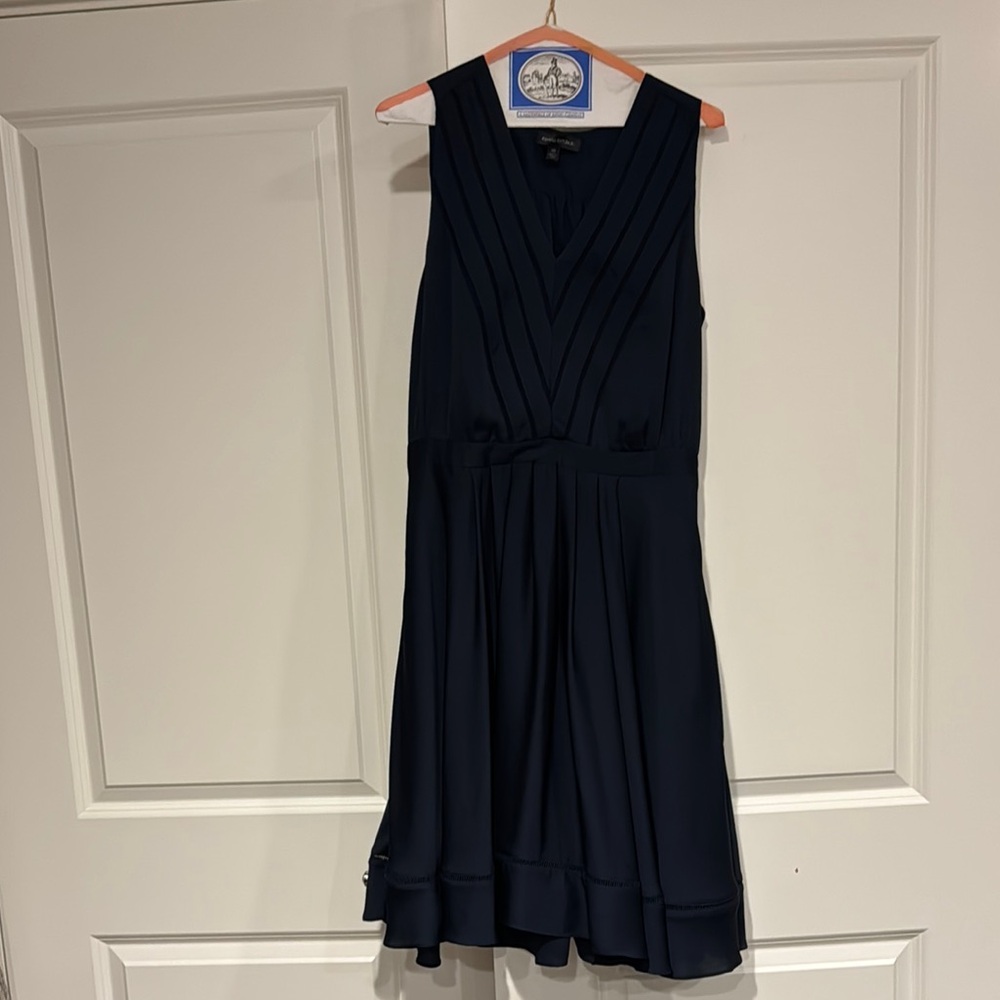 Banana Republic Chic Navy Sleeveless Dress size 10